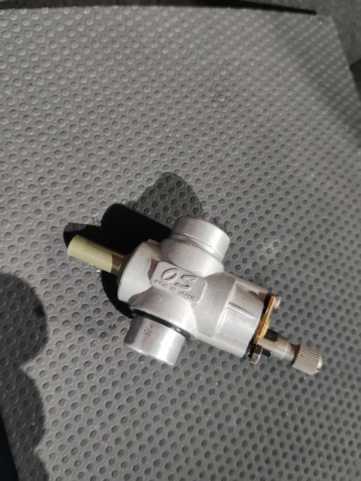 O.S. 2-cycle Model Engine R.C. Carberator (60L R.C Engine Carberator - Image 2 of 4