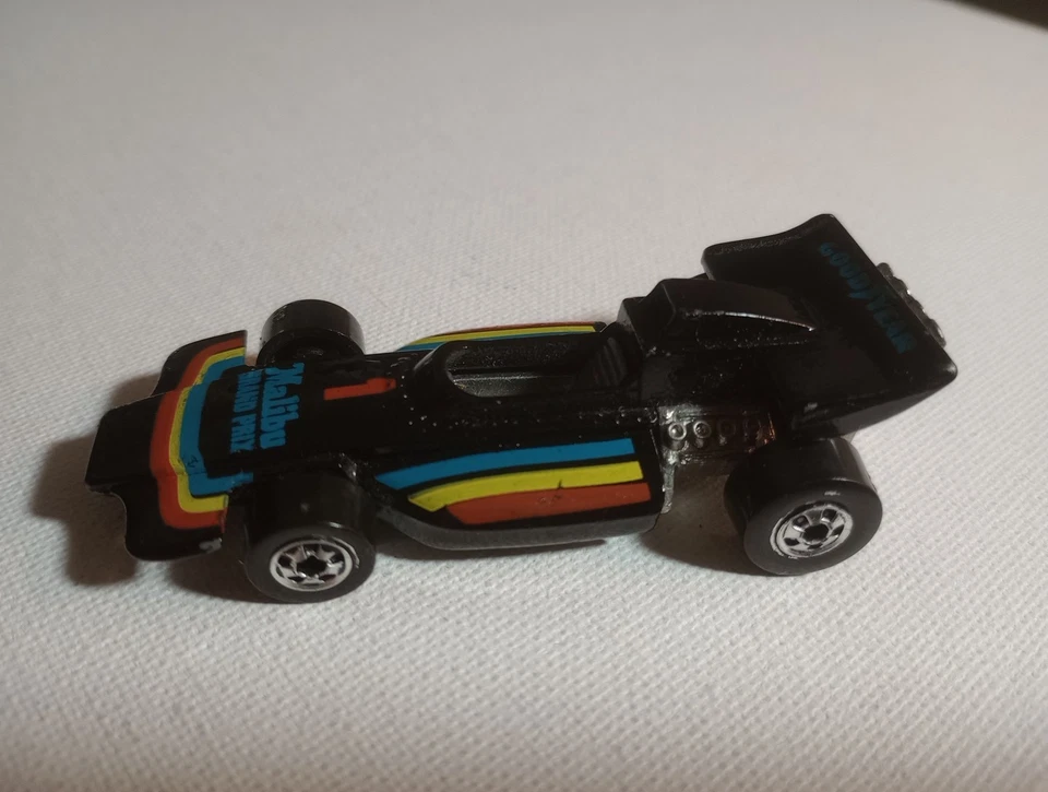 1973 HOT WHEELS GOODYEAR MALIBU GRAND PRIX FORMULA 1 ГОНОЧНЫЙ АВТОМОБИЛЬ черный 5sp хром - Изображение 2 из 4