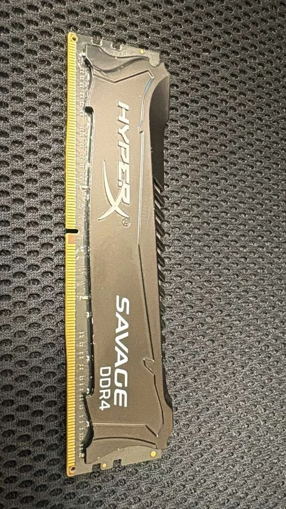 PC4-22400 (DDR4-2800) Bus Speed Computer RAM 8 GB Capacity per