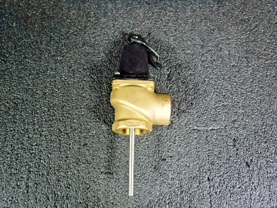 APOLLO T and P Relief Valve,FNPT,1-1/2 In Inlet, 3HFG7(MG)