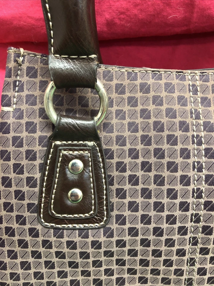 Nine & Co. - Bolso de Hombro Cartera - Patrón Negro Tostado - Usado Foto 3 de 4