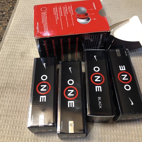 Nike One Black Golf Balls 4 Sleeves of 3, Tiger Woods Discontinued 1 Dozen New - Picture 5 of 5