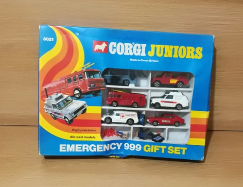 Vintage 1970's Corgi Juniors No 3021 Emergency " 999 " Gift Set.
