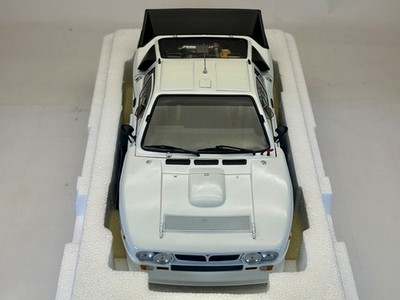 LANCIA 037 Presentation Ltd Edition 1200 White Kyosho 08304w 1 18