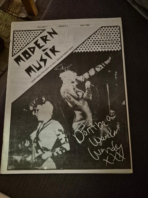 MODERN MUSIK MAGAZINE MAY 1981 VOL 1 ISSUE 0 CLEVELAND OHIO PLASMATICS NEW WAVE