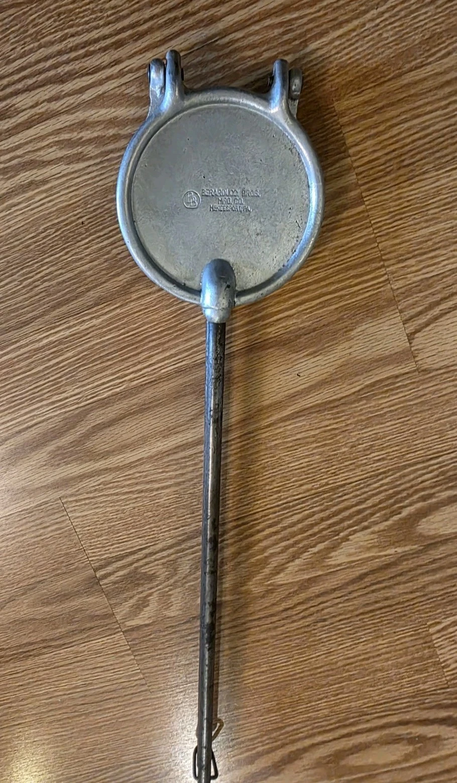Vintage Berarducci Brothers Pizzelle Handheld Pizzelle Cookie Iron