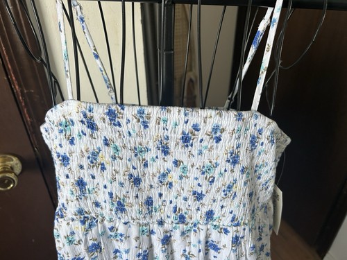 No Boundaries White Blue Floral Smocked Sundress Juniors NWT Sz L 12-14 - Picture 4 of 9