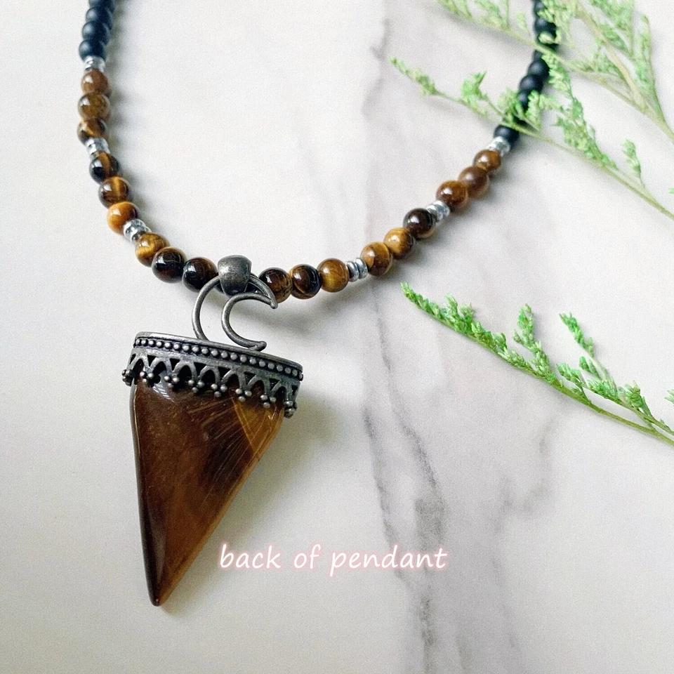 Collar con cuentas de piedra de tigre de roca de lava natural piedras preciosas flecha encanto colgante Foto 3 de 4