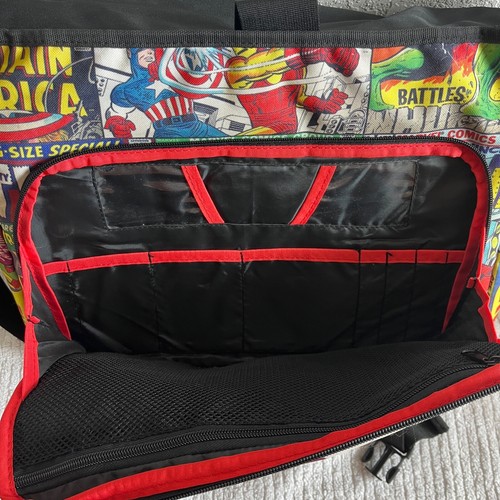 Marvel Avengers Laptop/Messenger Bag. 17”x13”. Holds 15” Laptop In Secure Pocket - 第 4/5 張圖片