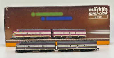 Z Scale Marklin 88604 Double Unit Diesel Electric Locomotive 5 Pole w/ LEDs (B)