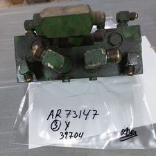 Used Tractor Parts  John Deere Valve Ar77223 Fit 8430, 8440, 8450, 8560, 8570, 8