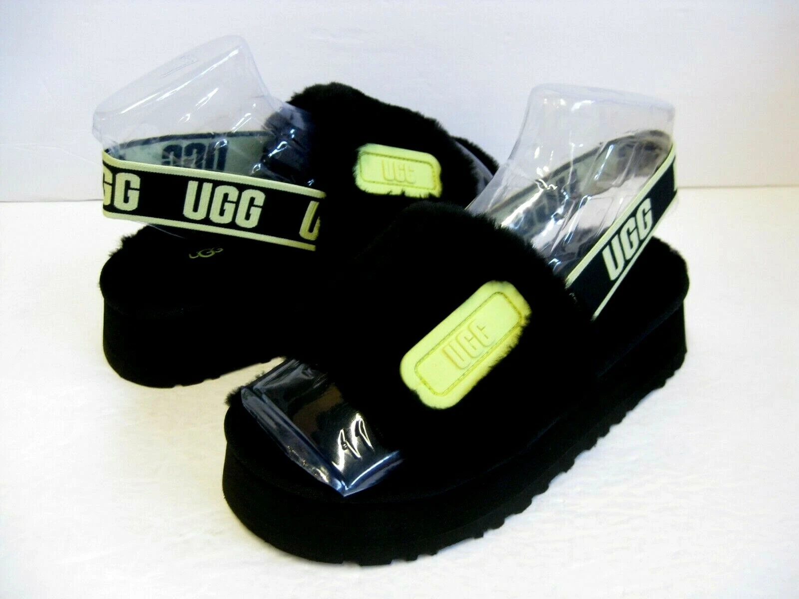 UGG DISCO SLIDE SCIVOLO DONNA NERO POLLINE US 9 UK 7 EU 40