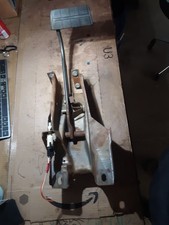 73-87 Chevygmc Truck Brake Pedal Assembly Ckg 102030 Square Body Auto 73-87 Chevygmc Truck Brake Pedal Assembly Ckg 102030 Square Body Auto