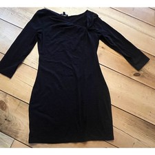 Express Women's Little Black Dress!Knot detail at neck line.Sz Small. 3/4 sleeve