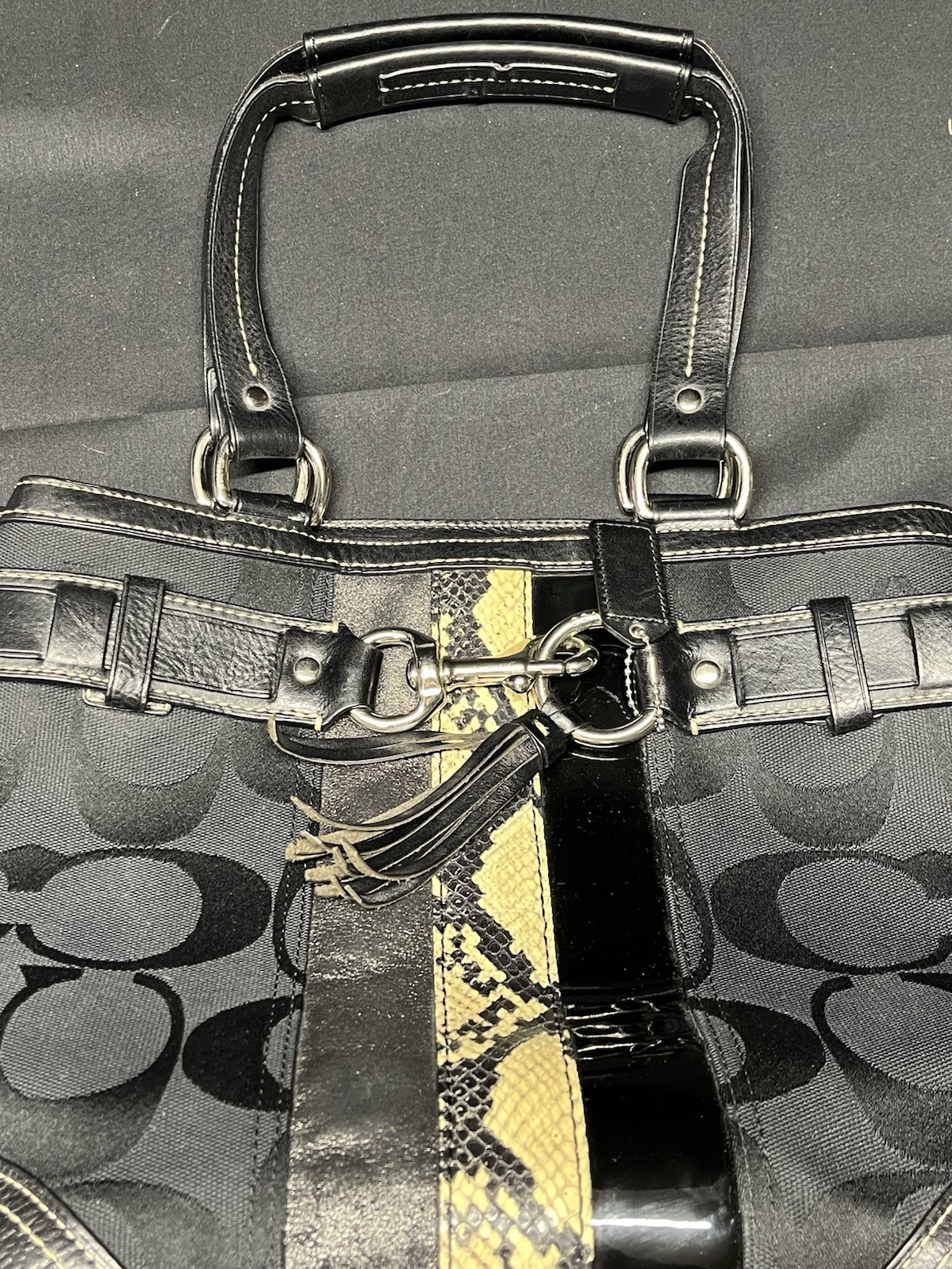 Coach Large Signature Hampton Python Print Hook &… - image 12