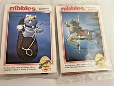 CHRISTMAS NIBBLES 2 Felt Sculpture Ornaments SLIPPY CAT CAROUSEL HORSE Kits NOS