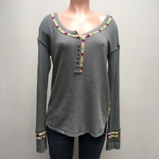 We The Free Womens Henley Sweater Gray Buttons Long Sleeve Scoop Neck M