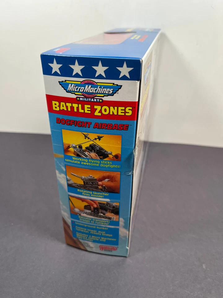 Juego de figuras Micro Machines zonas de batalla militares DOGFIGHT AIRBASE 65583 Foto 4 de 4