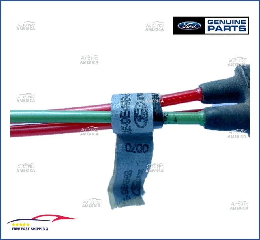 Vacuum Connection 1998-2001 FORD CROWN VICTORIA, GRAND MARQUIS F8AZ9E498BA OEM - Image 2 of 3