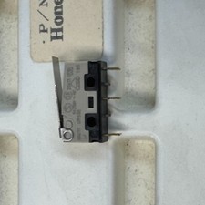 Honeywell UM50E10C01 Switch Snap Action N.O./N.C. SPDT
