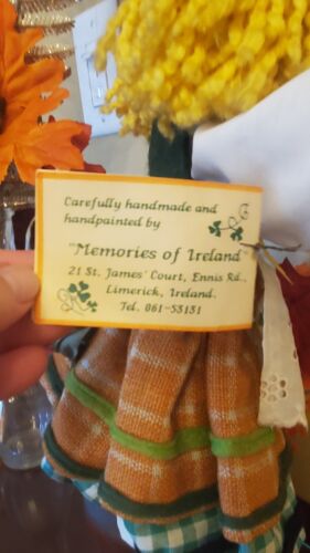 Goldilocks Handcrafted Cailian Doll Ireland,Painted Face,RARE Folklore ๐ - Picture 8 of 10