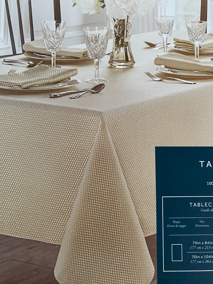 Waterford Oblong Tablecloth 84" 6-8 People Christmas New Year Gold Textured - Image 2 of 3