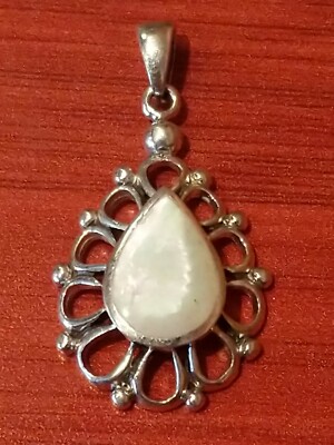Vintage Ornate Sterling Silver White Mother of Pearl (MOP) Teardrop Pendant 925