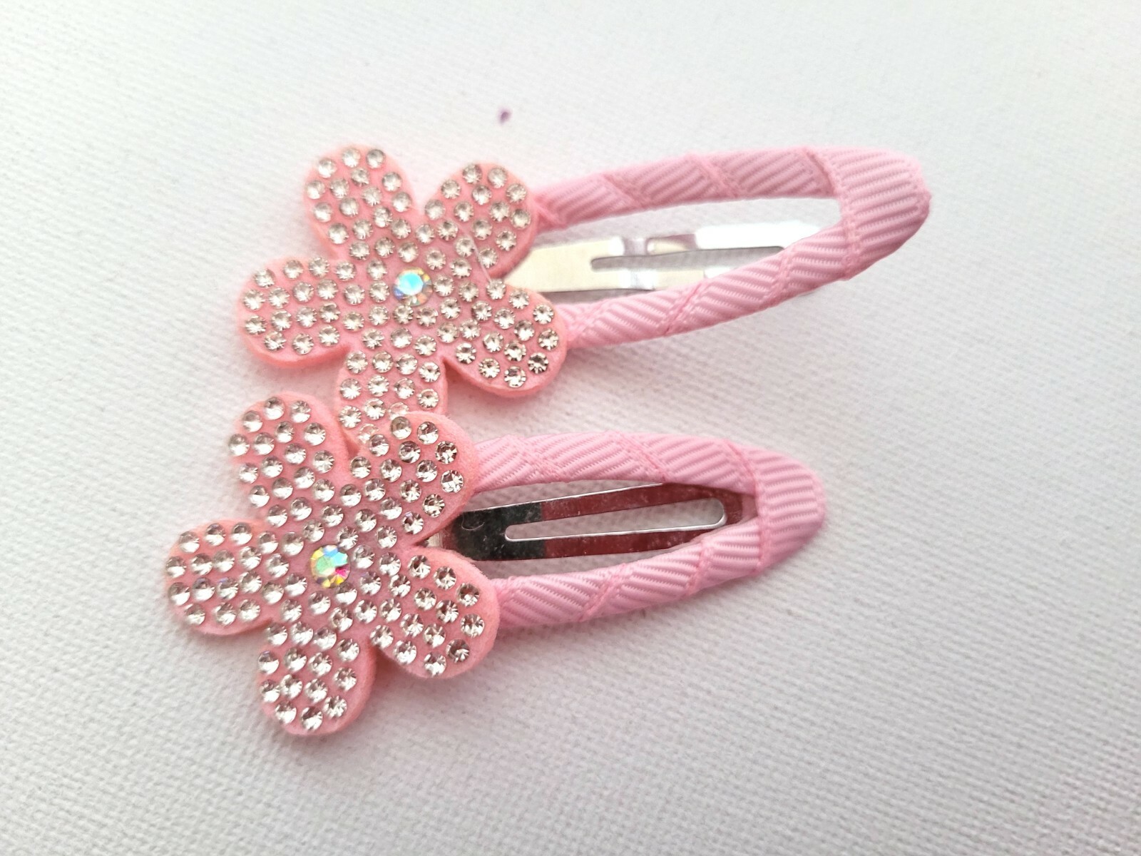 NEW 5cm Pink Daisy Diamante Crystal Flower Sleepies Hair Clips Girls Fashion