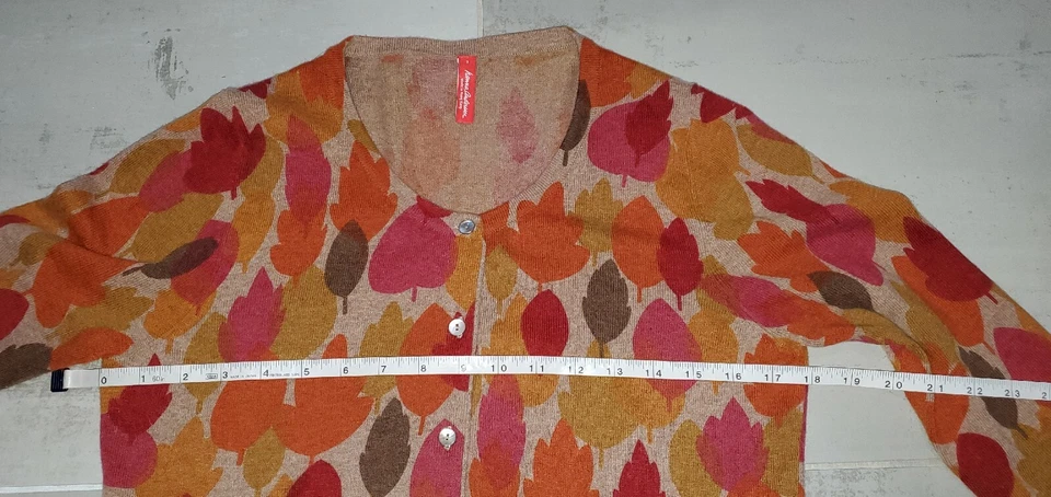 Hanna Andersson Women Cardigan. Size Small. Autumn Leaves. Very festive! - Image 4 of 4