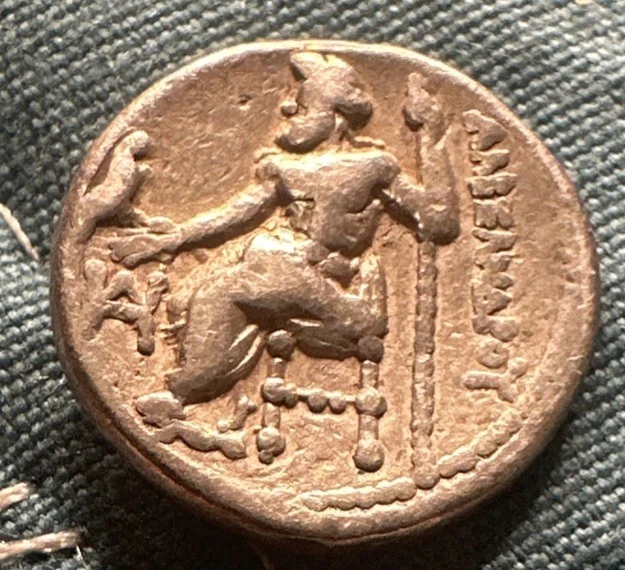 Dracma de plata Macedonia Alejandro Magno 336-323 aC 4,2 gramos Foto 2 de 2