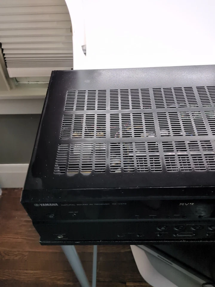 YAMAHA NATURAL SOUND AV RECEIVER RX-V373 HOME THEATRE. TESTED &WORKS. NO REMOTE - Image 4 of 4
