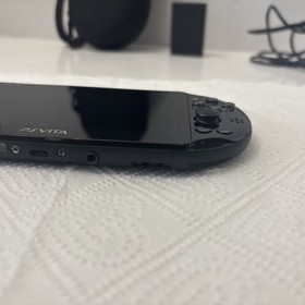 Sony PlayStation Vita Slim PS VITA PCH-2001 Black Tested W/ Games READ BELOW