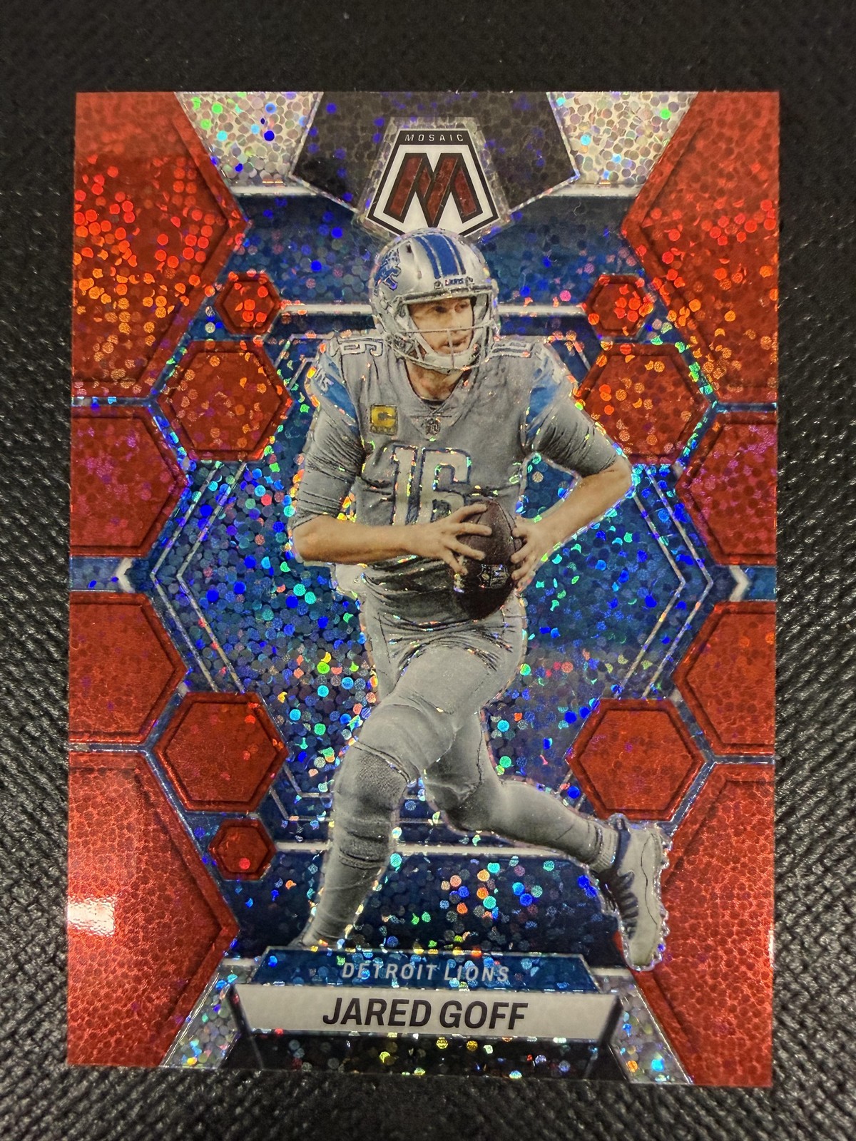 2023 Panini Mosaic #185 Jared Goff Red Sparkle Detroit Lions