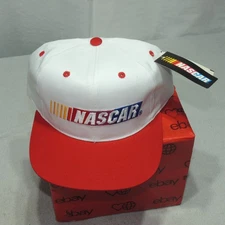 Vintage 90’s NASCAR Logo Checkered Flag Sports Racing Snapback White Hat Cap