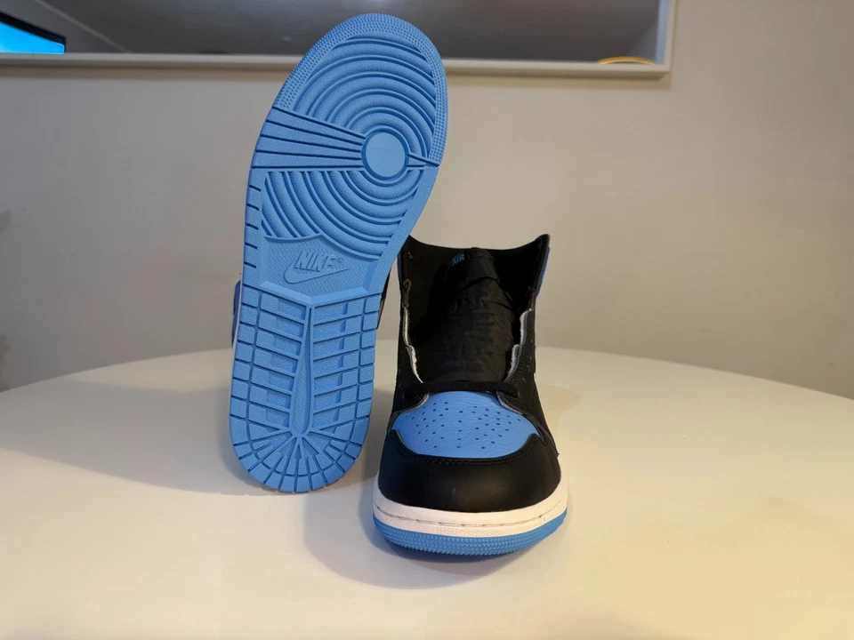 NIKE Air Jordan 1 Retro OG High UNC Toe US11/EUR45 NEU MIT KARTON - Bild 4 von 4