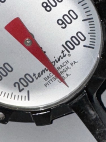 Bacharach Tempoint Thermometer 200°F to 1000°F - Picture 2 of 5