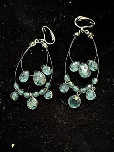 Vintage Artisan Handcrafted Blue Glass Beaded Dbl Hoop Drop Clip On Earrings