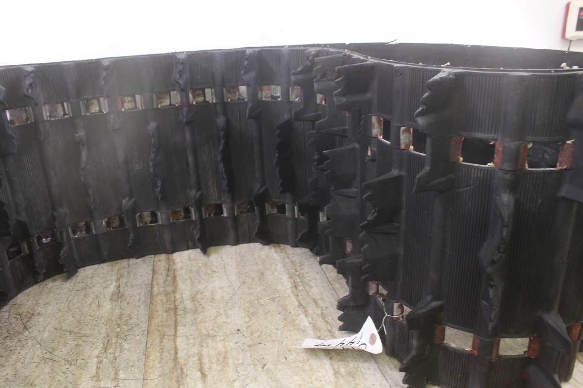 2003 YAMAHA RX1 Track 15 x 144 x 2