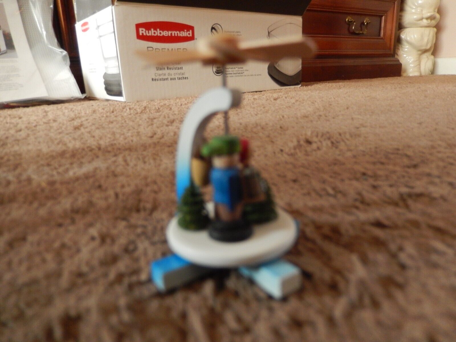 Picture 8 of 24