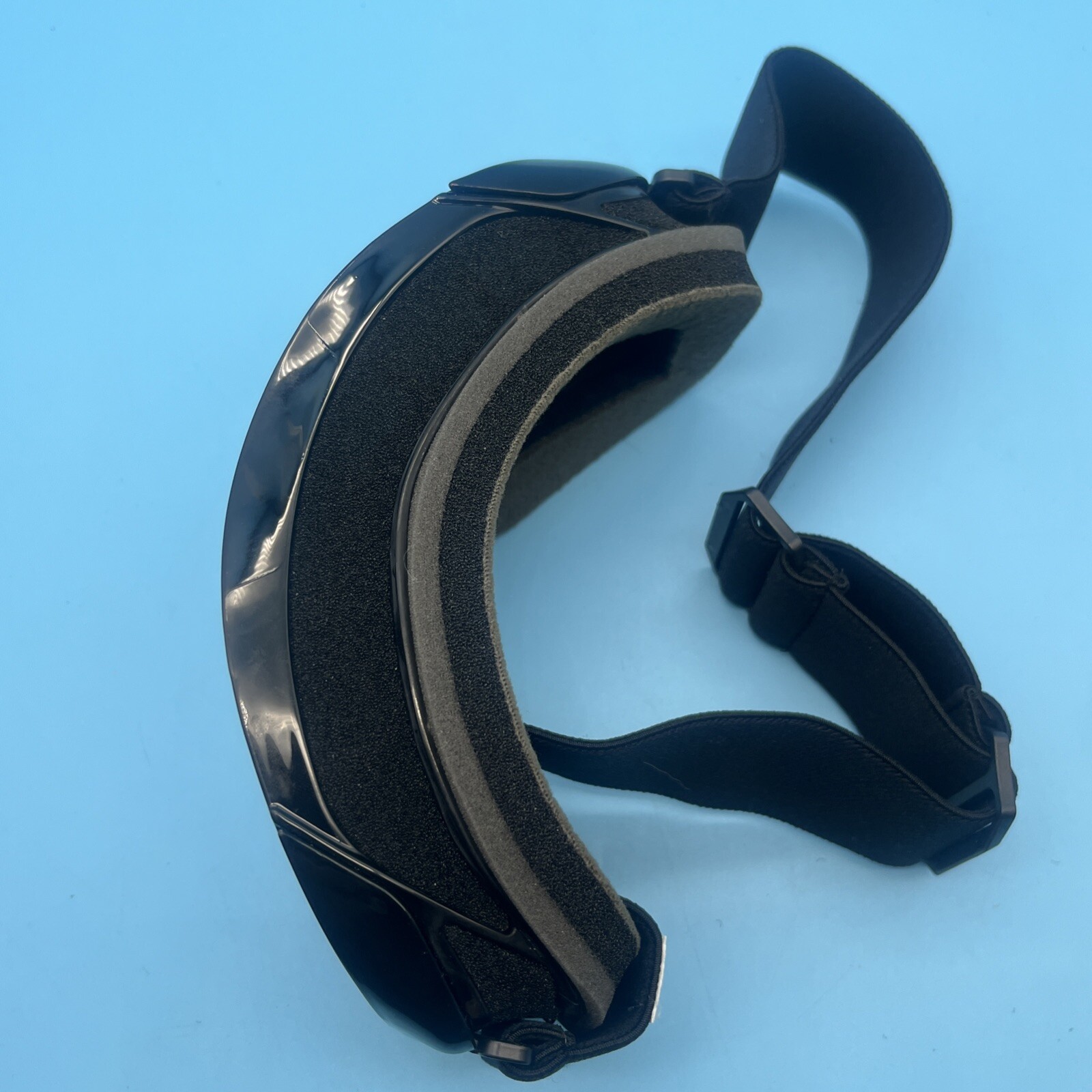 Outdoor Master Snow Goggles Ski Snowboarding Black Mirrored Adjustable Strap