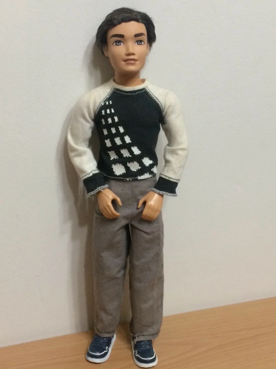 2005 Barbie My Scene Mall Maniacs River Doll Sound Town Music