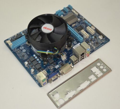 GIGABYTE GA-H61M-DS2 DVI LGA 1155 Micro-ATX Motherboard DDR3 Intel Core i7 i5 i3 - Picture 1 of 3