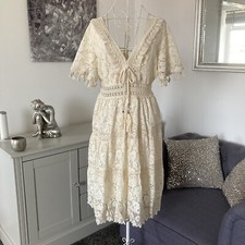 Cream Lace V-Neck Short Angel Sleeve Tassel Trim Open Tie Back Mini Dress 8-10
