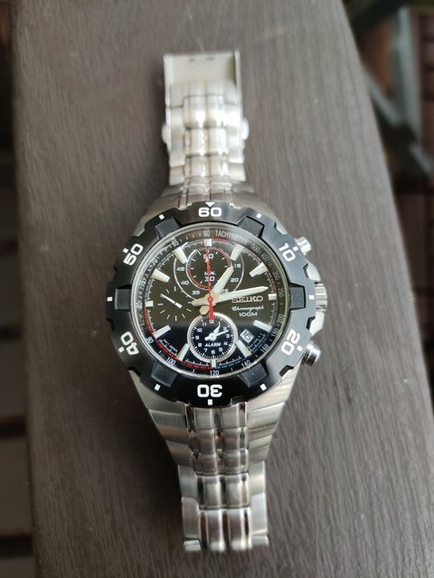 seiko chronograph 100m silver