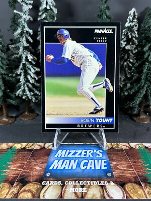 1992 Score Pinnacle Baseball Robin Yount Brewers Base Card 38