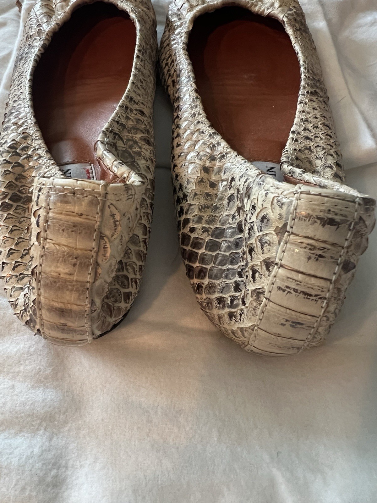 LANVIN CREAM SNAKESKIN PYTHON FLATS, Size 39 (US … - image 2