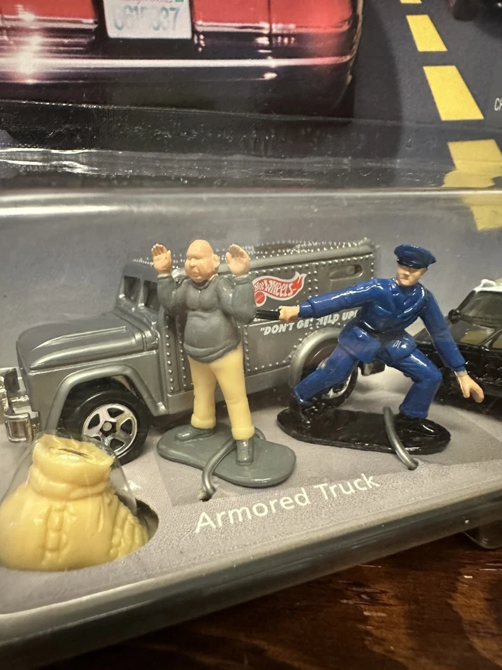 1996 Hot Wheels Action Pack Police Force Robbery In Progress xploraf 143 - Image 3 of 4