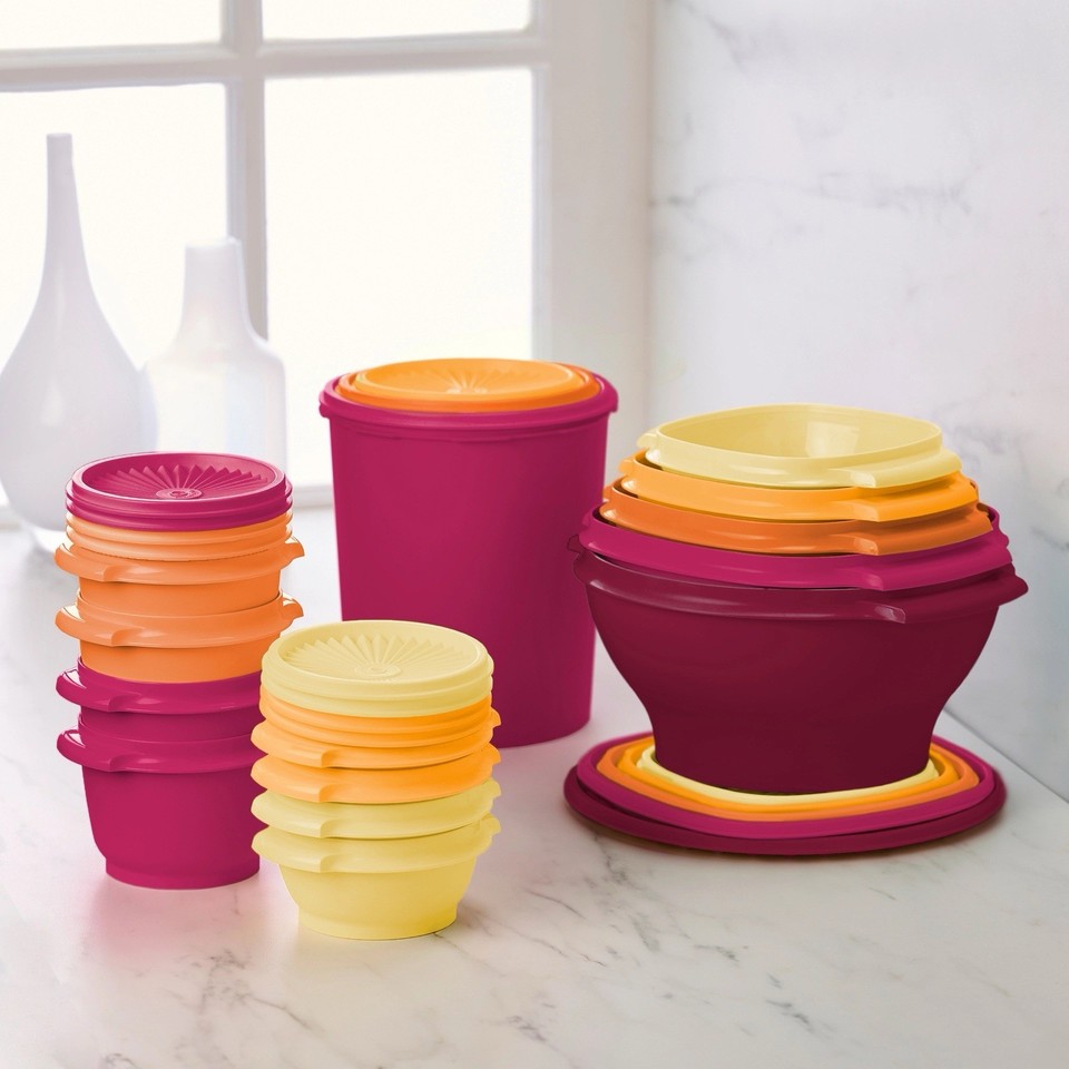 Tupperware Heritage Collection 32 Piece Food Storage Set - Vintage ...