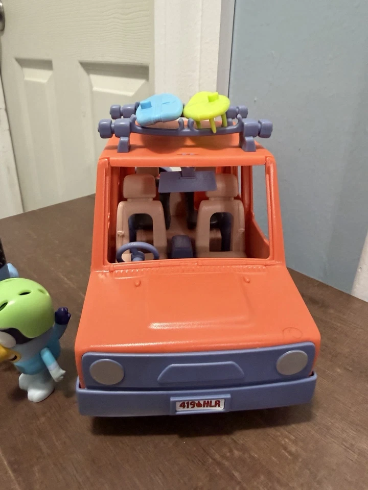 Tablas de surf Bluey Jeep 3 figuras Bluey Bandit oxidadas usadas excelente estado Foto 2 de 4