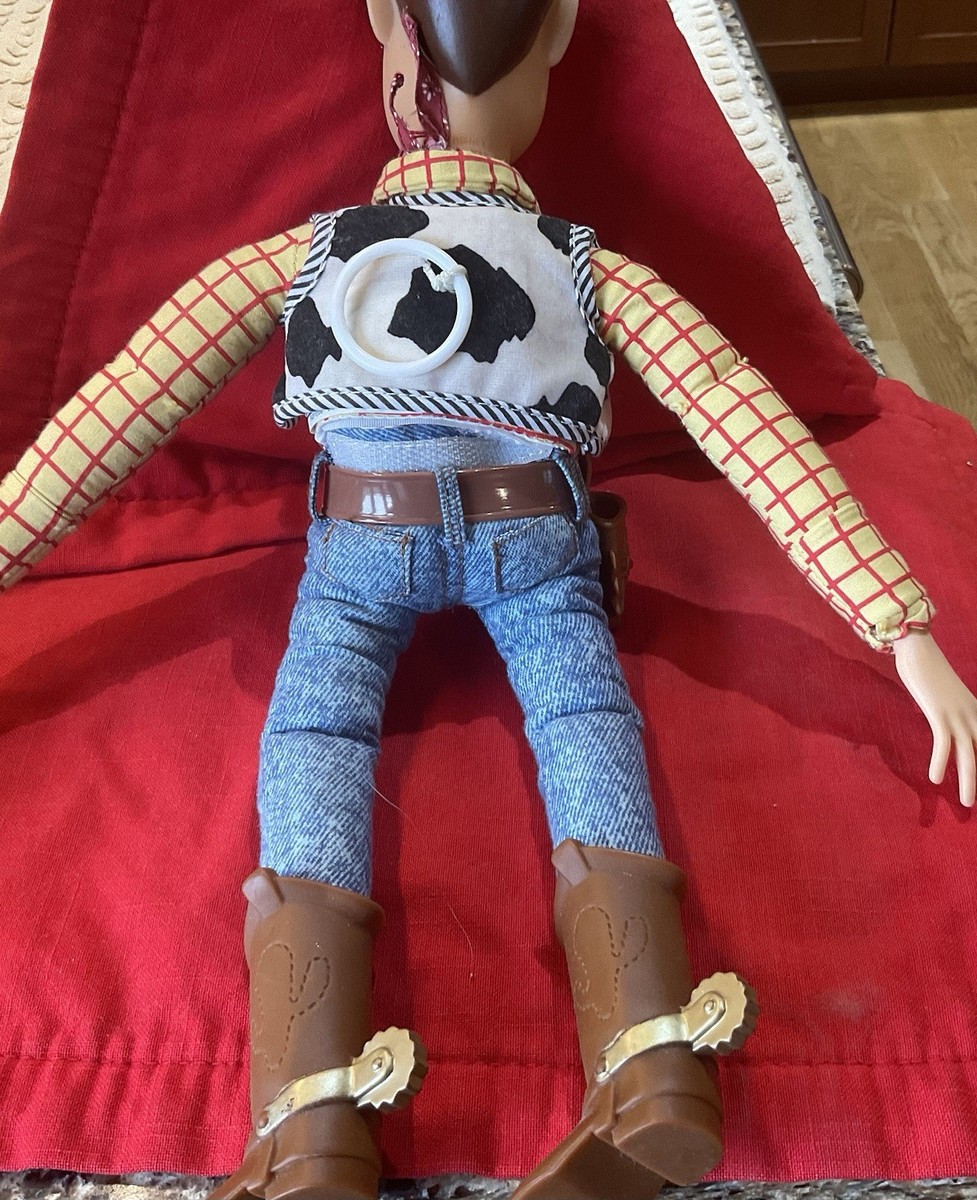 VINTAGE DISNEY 1995 THINKWAY TOYS SHERIFF WOODY DOLL WITH HAT